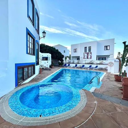 Doble Con Terraza O Balcon, Bb, Wifi Vista A Volcán En Yaiza Apartamento Yaiza (Lanzarote)